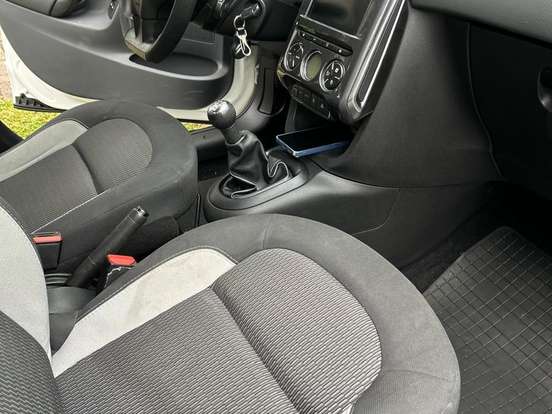 CITROËN-C3-1.2 TENDANCE 12V FLEX 4P MANUAL CITROËN-C3-2016