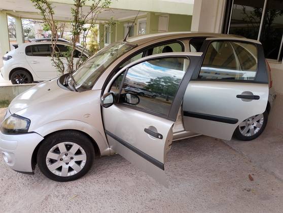 CITROËN C3 1.4 I GLX 8V FLEX 4P MANUAL