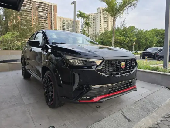 FIAT FASTBACK 1.3 TURBO 270 FLEX ABARTH AT6