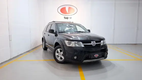 FIAT FREEMONT 2.4 EMOTION 16V GASOLINA 4P AUTOMÁTICO