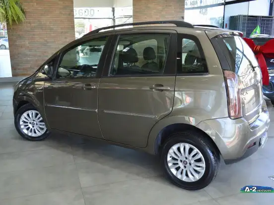 FIAT-IDEA-1.6 MPI ESSENCE 16V FLEX 4P AUTOMATIZADO FIAT-IDEA-2011