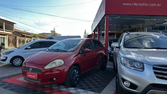 FIAT PUNTO 1.4 8V FLEX 4P MANUAL FIAT PUNTO 1.4 8V FLEX 4P MANUAL
