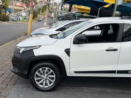 FIAT-STRADA-2022