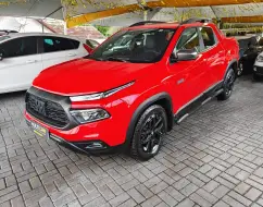 FIAT TORO 2.0 16V TURBO DIESEL ULTRA 4WD AT9 FIAT TORO 2.0 16V TURBO DIESEL ULTRA 4WD AT9