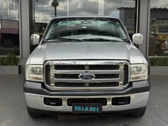 FORD-F-250-3.9 XLT 4X2 CS DIESEL 2P MANUAL FORD-F-250-2011