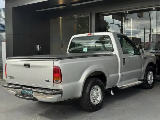 FORD-F-250-3.9 XLT 4X2 CS DIESEL 2P MANUAL FORD-F-250-2011
