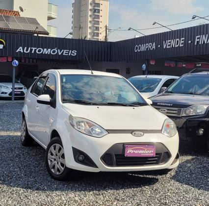 FORD FIESTA 1.6 ROCAM SE SEDAN 8V FLEX 4P MANUAL