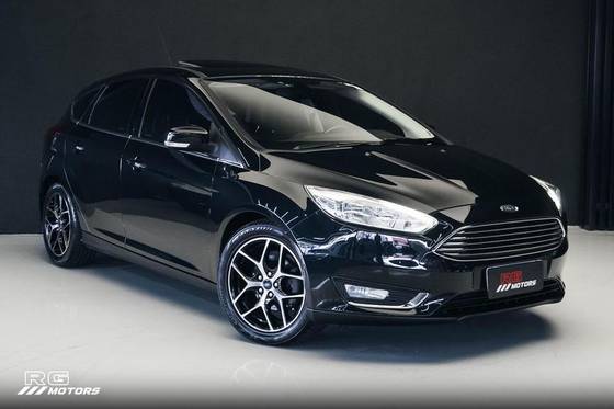 FORD FOCUS 2.0 TITANIUM FASTBACK 16V FLEX 4P POWERSHIFT