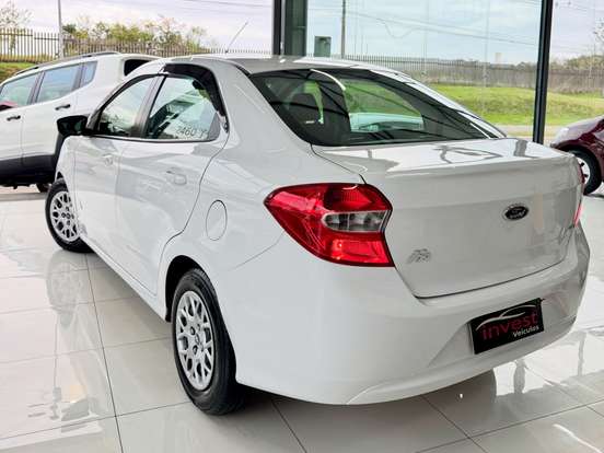 FORD-KA +-1.5 SIGMA FLEX SE MANUAL FORD-KA +-2015
