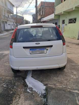 FORD-FIESTA-2011