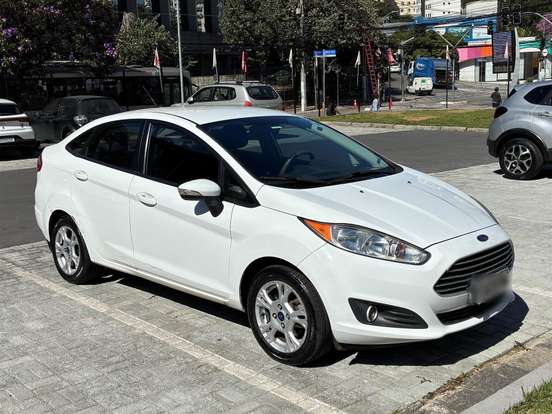 FORD-FIESTA-1.6 SE SEDAN 16V FLEX 4P POWERSHIFT FORD-FIESTA-2014