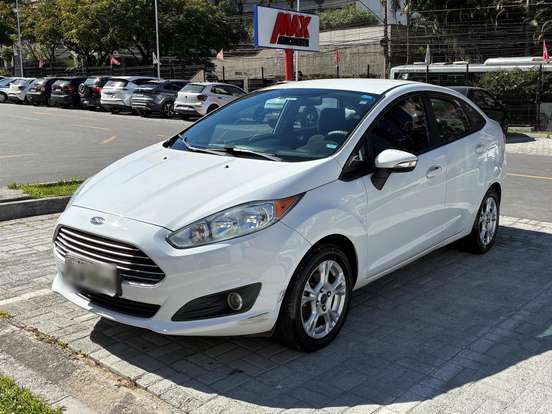 FORD-FIESTA-1.6 SE SEDAN 16V FLEX 4P POWERSHIFT FORD-FIESTA-2014
