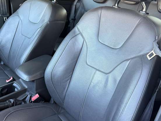 FORD-FOCUS-2.0 SE 16V FLEX 4P POWERSHIFT FORD-FOCUS-2017