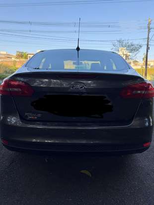 FORD-FOCUS-2017