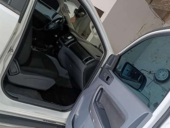 FORD-RANGER-2.2 XLS 4X2 CD 16V DIESEL 4P AUTOMÁTICO FORD-RANGER-2019