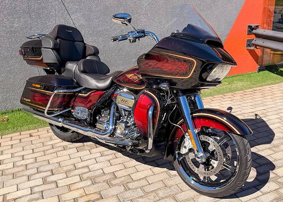HARLEY-DAVIDSON ROAD GLIDE LIMITED 
