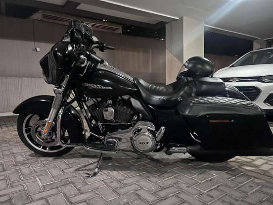 HARLEY-DAVIDSON-STREET GLIDE HARLEY-DAVIDSON-STREET GLIDE-2012