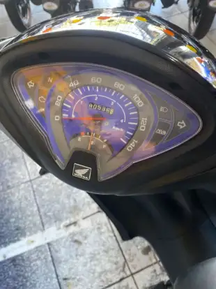 HONDA-BIZ 125 ES-2013