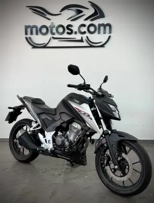 HONDA CB 300F TWISTER CBS HONDA CB 300F TWISTER CBS