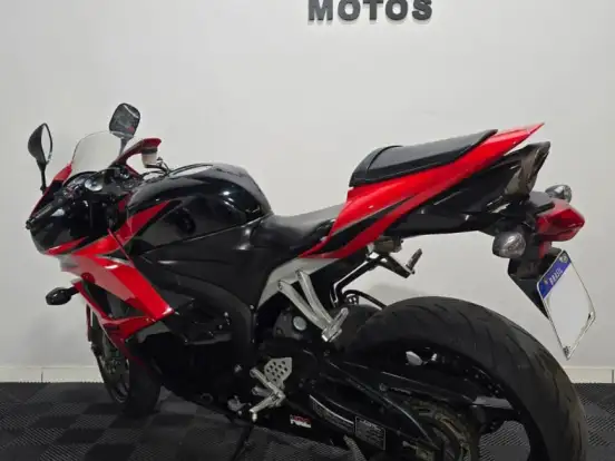 HONDA-CBR 600RR HONDA-CBR 600RR-2010