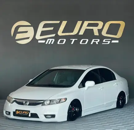HONDA CIVIC 1.8 LXS 16V GASOLINA 4P AUTOMÁTICO HONDA CIVIC 1.8 LXS 16V GASOLINA 4P AUTOMÁTICO