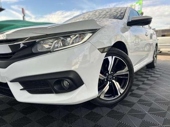 HONDA-CIVIC-2017
