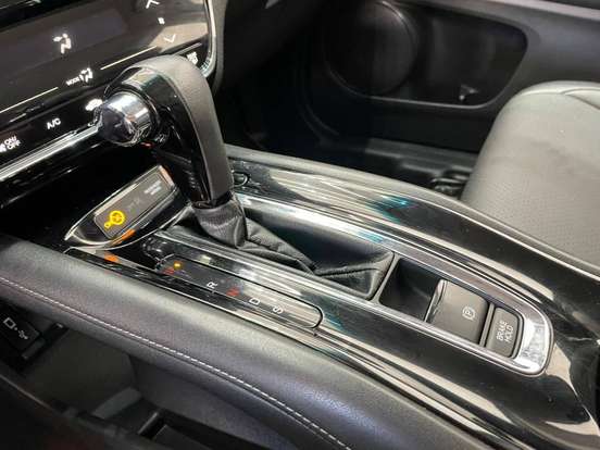 HONDA-HR-V-2019