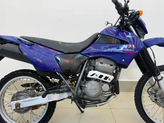 HONDA-XR 250 TORNADO-2003