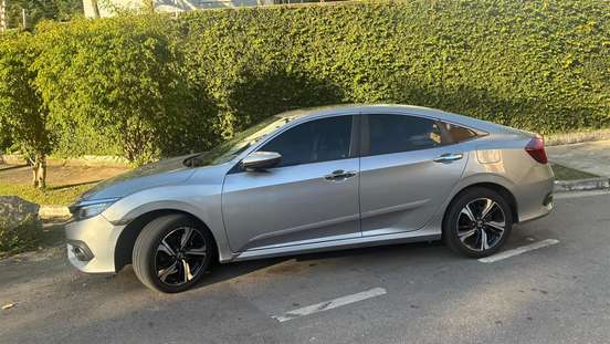 HONDA-CIVIC-2018
