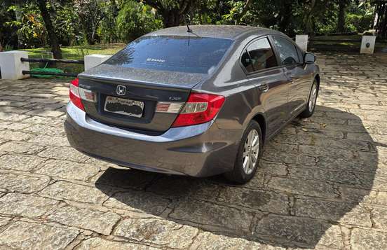 HONDA-CIVIC-2012