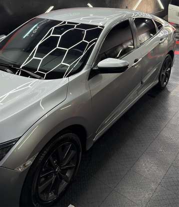 HONDA-CIVIC-2021