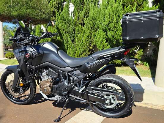 HONDA-CRF 1100L AFRICA TWIN DCT HONDA-CRF 1100L AFRICA TWIN DCT-2024