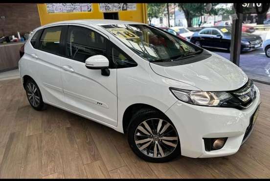 HONDA-FIT-2015