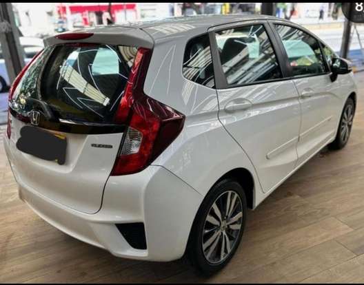 HONDA-FIT-2015