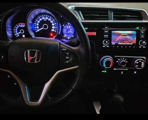 HONDA-FIT-2015