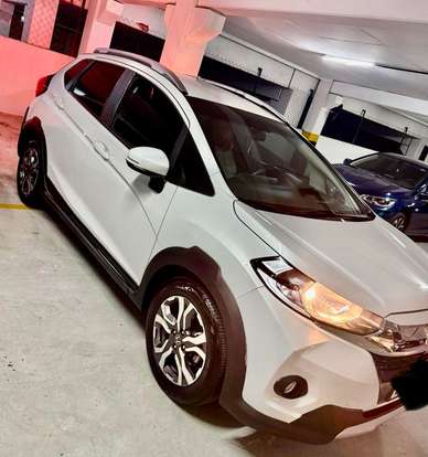 HONDA-WR-V-2017