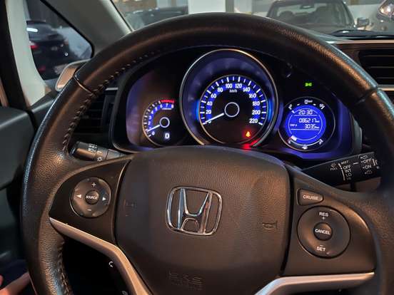 HONDA-WR-V-2017