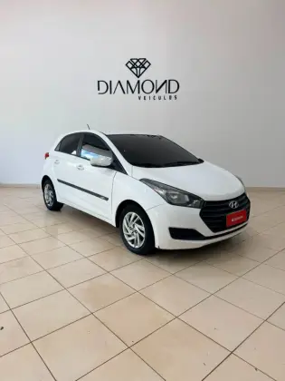 HYUNDAI HB20 1.0 COMFORT 12V FLEX 4P MANUAL HYUNDAI HB20 1.0 COMFORT 12V FLEX 4P MANUAL