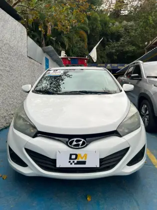 HYUNDAI HB20 1.0 COMFORT PLUS 12V FLEX 4P MANUAL HYUNDAI HB20 1.0 COMFORT PLUS 12V FLEX 4P MANUAL