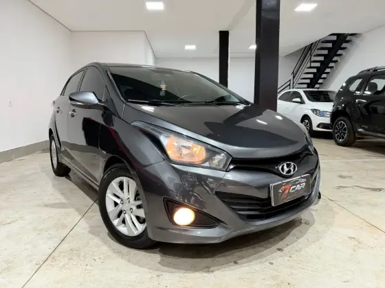 HYUNDAI HB20 1.6 PREMIUM 16V FLEX 4P MANUAL HYUNDAI HB20 1.6 PREMIUM 16V FLEX 4P MANUAL