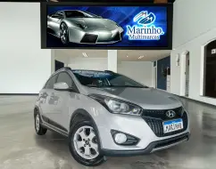 HYUNDAI HB20X 1.6 16V PREMIUM FLEX 4P AUTOMÁTICO HYUNDAI HB20X 1.6 16V PREMIUM FLEX 4P AUTOMÁTICO