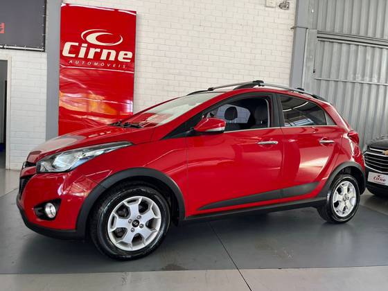 HYUNDAI HB20X 1.6 16V PREMIUM FLEX 4P AUTOMÁTICO