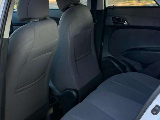 HYUNDAI-HB20X-1.6 16V STYLE FLEX 4P AUTOMÁTICO HYUNDAI-HB20X-2013