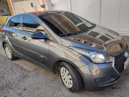 HYUNDAI-HB20-2018