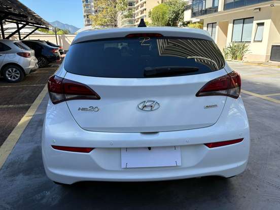 HYUNDAI-HB20-2018