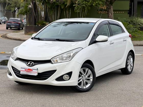 HYUNDAI HB20 1.6 PREMIUM 16V FLEX 4P MANUAL