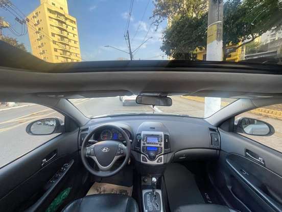 HYUNDAI-I30-2.0 MPI 16V GASOLINA 4P AUTOMÁTICO HYUNDAI-I30-2010