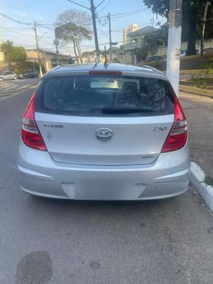 HYUNDAI-I30-2010