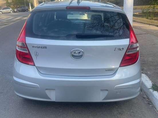 HYUNDAI-I30-2.0 MPI 16V GASOLINA 4P AUTOMÁTICO HYUNDAI-I30-2010