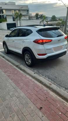 HYUNDAI-TUCSON-2018